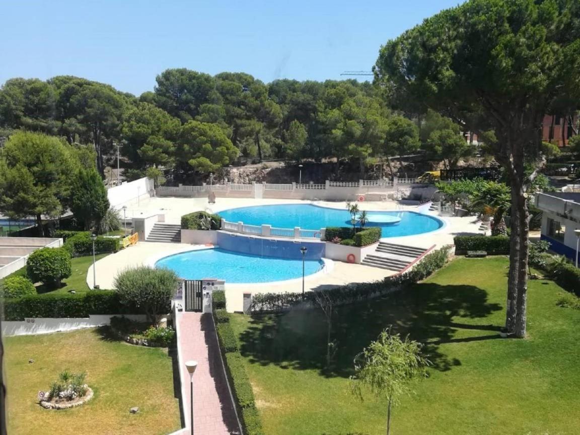 Luminoso Apartamento En Salou Con Terraza Y Parque Infantil Ideal Familias Екстериор снимка
