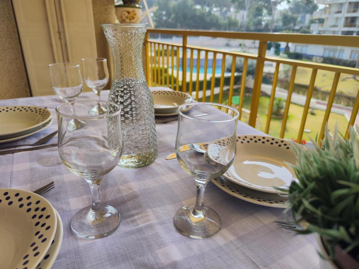 Luminoso Apartamento En Salou Con Terraza Y Parque Infantil Ideal Familias Екстериор снимка