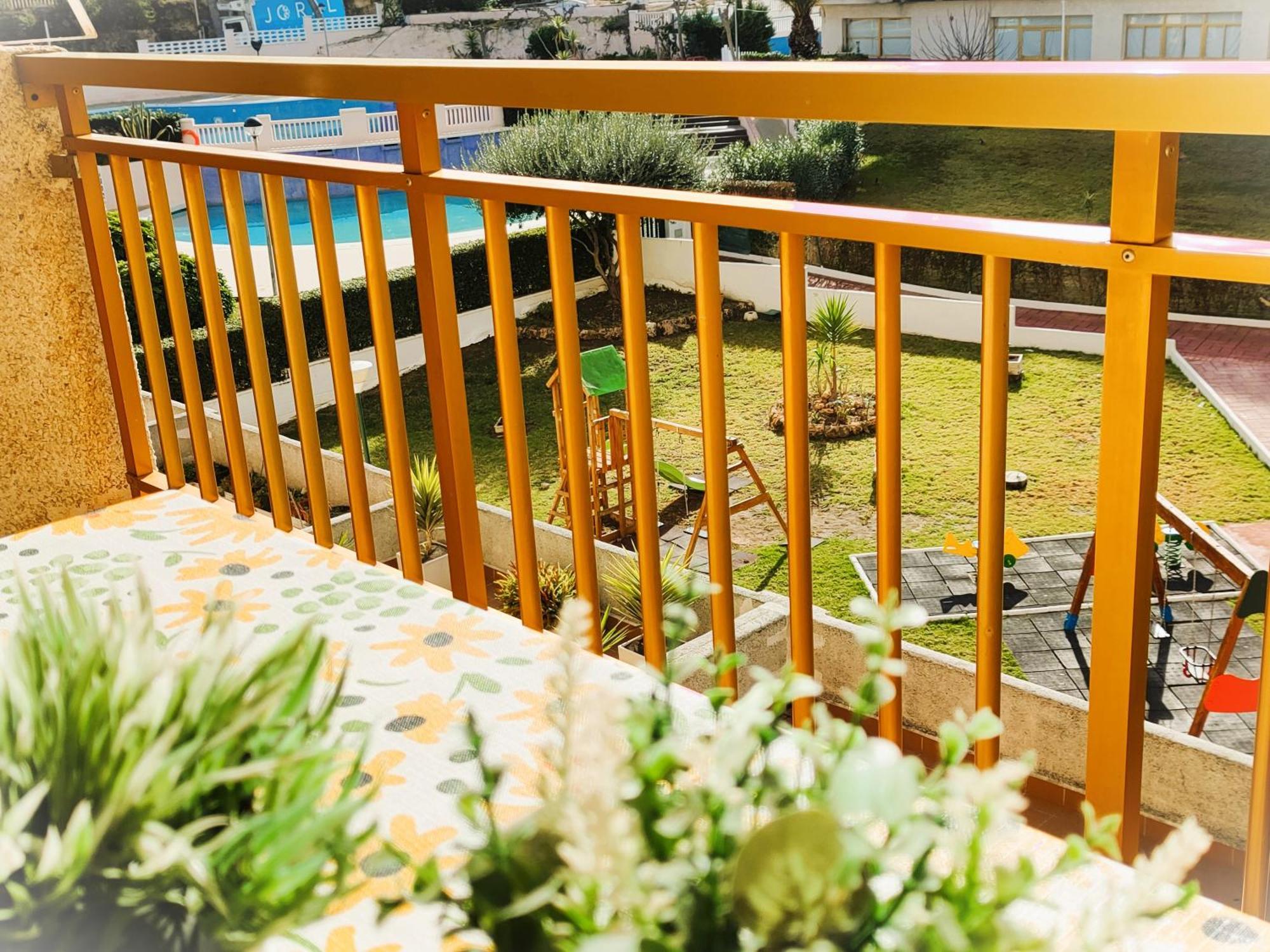 Luminoso Apartamento En Salou Con Terraza Y Parque Infantil Ideal Familias Екстериор снимка